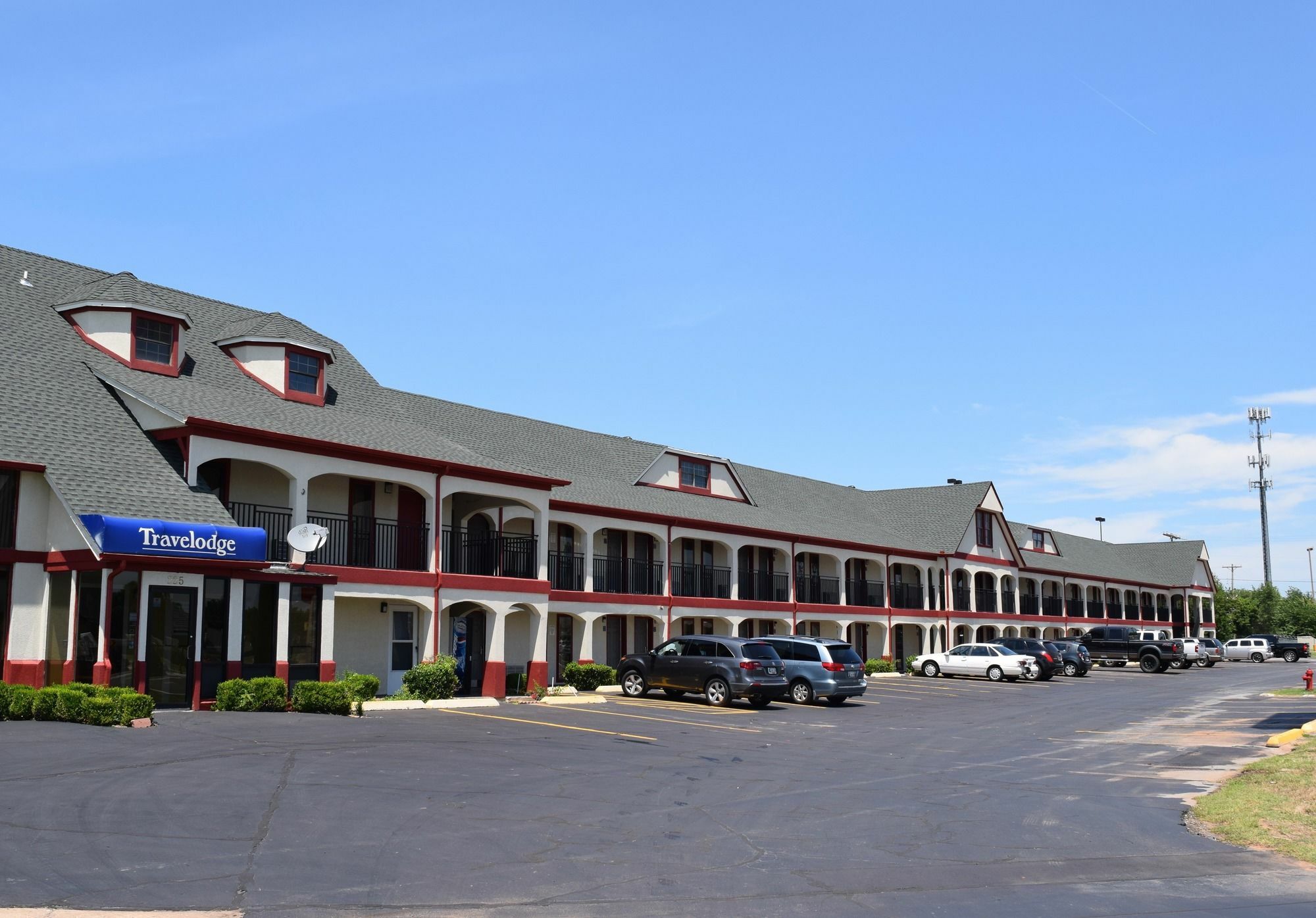 Travelodge Inn & Suites By Wyndham Norman Eksteriør bilde