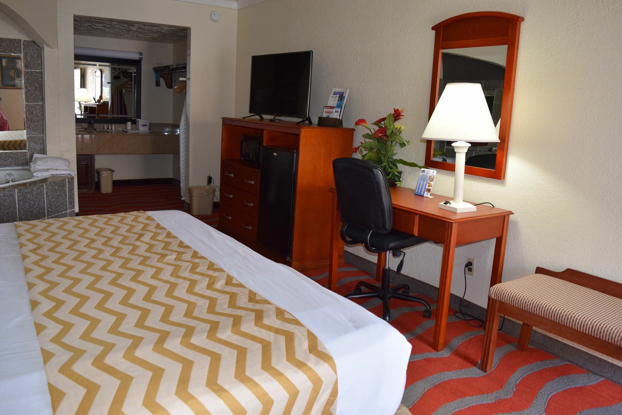 Travelodge Inn & Suites By Wyndham Norman Eksteriør bilde